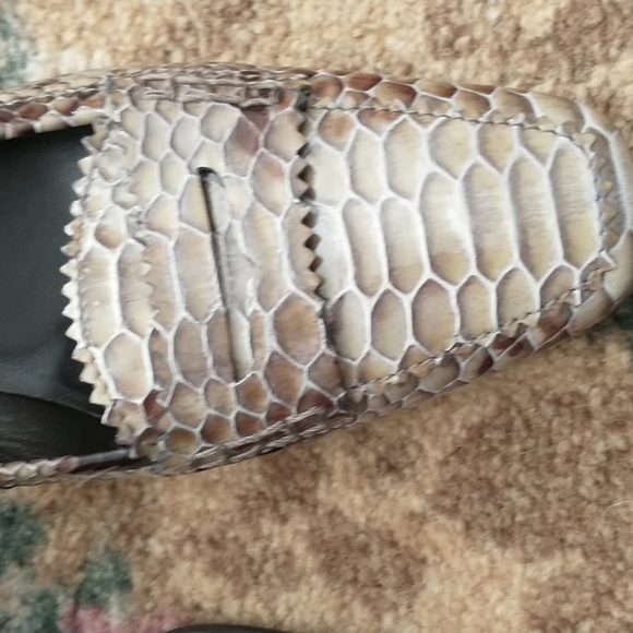 Donald J Pliner square toe pumps shoe khaki brown 2" heel loafer look size 8.5 M - Picture 12 of 12